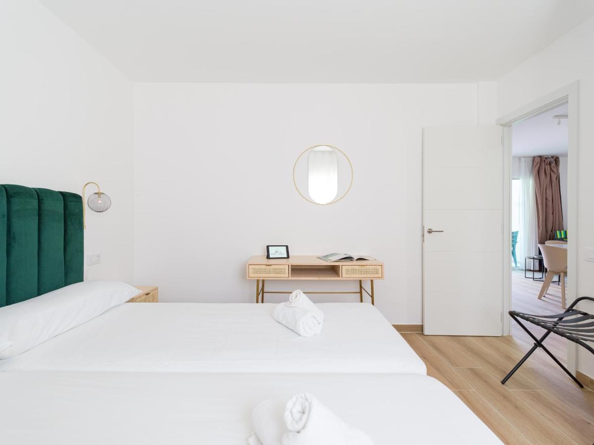 Homeforguest Moderno Apartamento Con Piscina En Corralejo Exterior foto