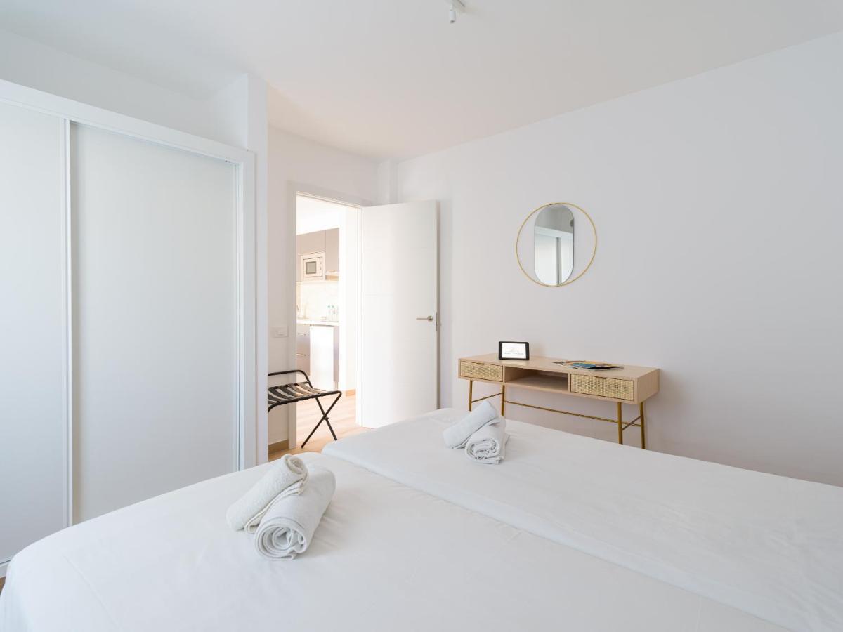 Homeforguest Moderno Apartamento Con Piscina En Corralejo Exterior foto