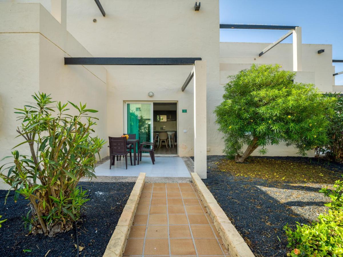 Homeforguest Moderno Apartamento Con Piscina En Corralejo Exterior foto